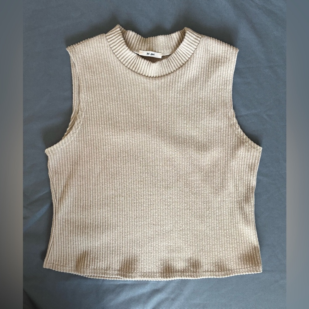Mi Ami Ribbed Mock Neck Tank Top